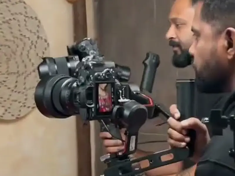 Clipnox videographer filming a fashion shoot in Dubai