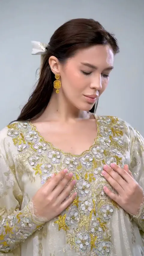 Embroidered abaya campaign portrait